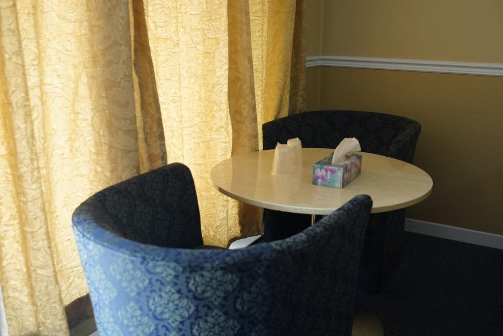 Motel Montreal Notre-Dame-de-l'Ile-Perrot Εξωτερικό φωτογραφία