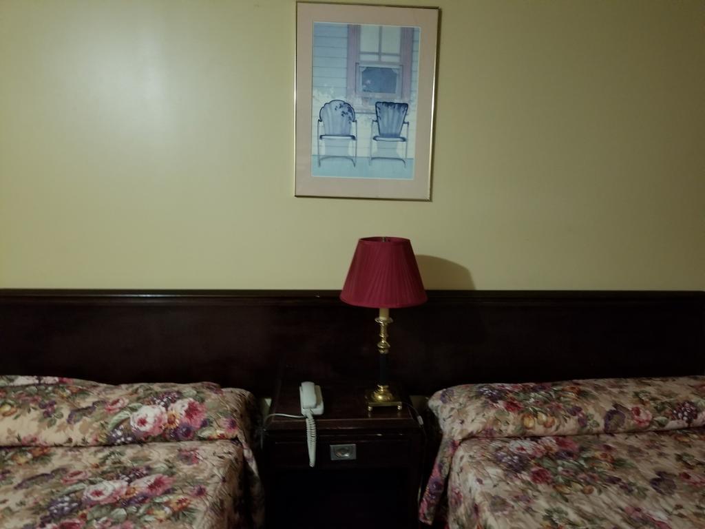Motel Montreal Notre-Dame-de-l'Ile-Perrot Εξωτερικό φωτογραφία