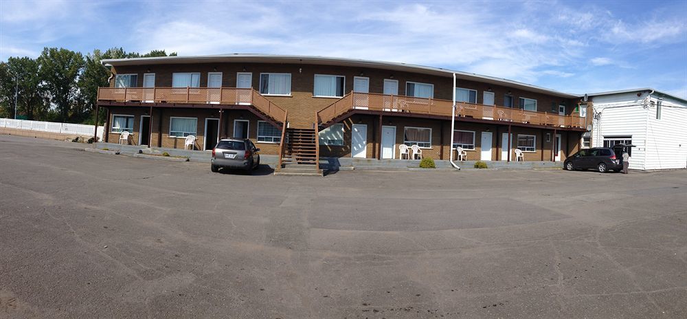 Motel Montreal Notre-Dame-de-l'Ile-Perrot Εξωτερικό φωτογραφία